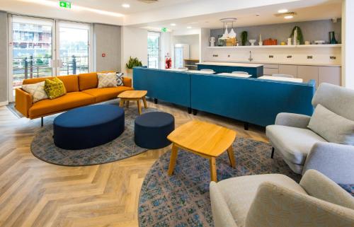 Staybridge Suites - Cardiff by IHG photo 54