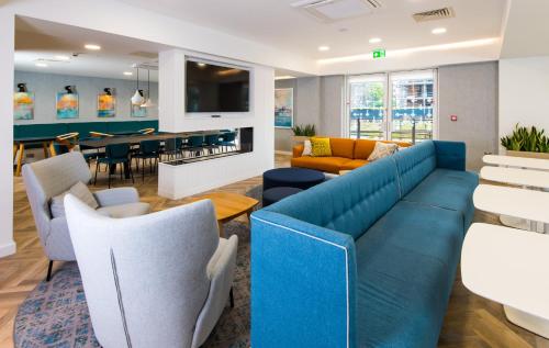 Staybridge Suites - Cardiff by IHG photo 80