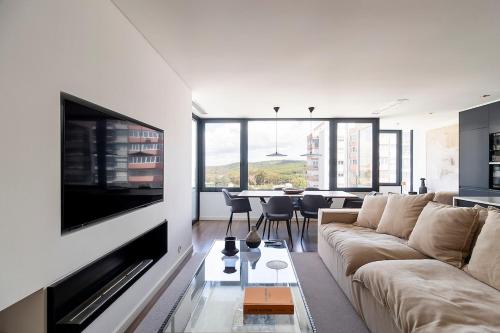 Luxury 2BR Penthouse with balcony in Lisbon