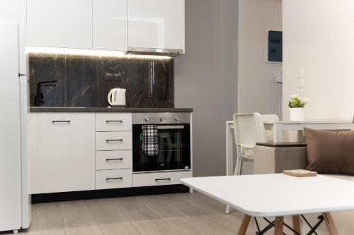 SKG Delfon Apartments