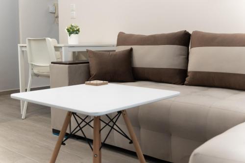 SKG Delfon Apartments