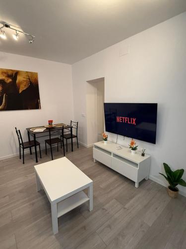 Apartment in Estrecho Lope de Haro Street