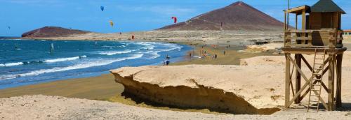 RenTenerife KiteSurf & Chill - El Medano