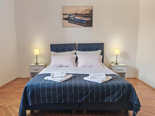 Apartment near Center
