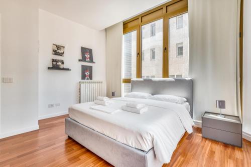 Luxury Milano Duomo 4 Pax Via Stampa