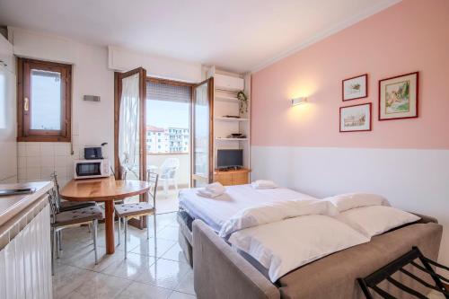NH - Florence Vanni Pink Paradise