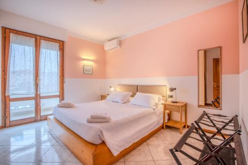 NH - Florence Vanni Pink Paradise