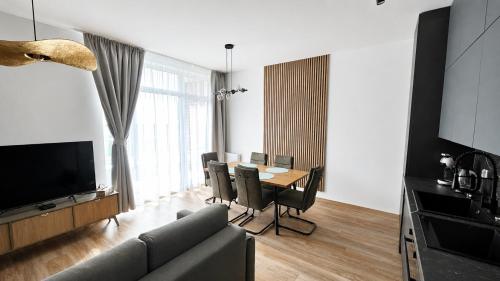 Apartament Baltic Breeze with swimming pool, 150 m from the beach