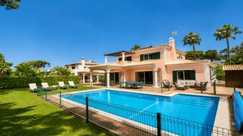 Villa Estrelicia 106 - Clever Details with "heated" pool
