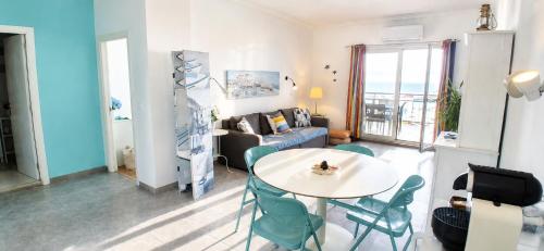 Like-Home-T1-Sun & Beach-Pools, AC