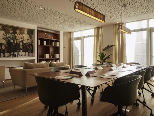 Mercure Avignon TGV Hotel & Spa photo 105