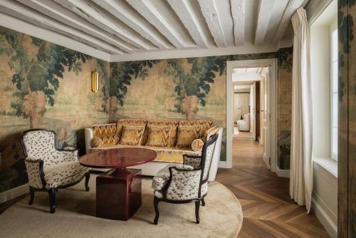 Le Pavillon de la Reine & Spa, Place des Vosges photo 55
