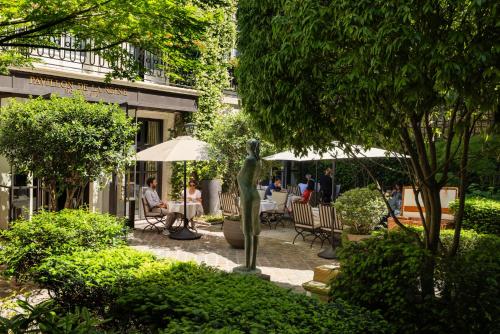 Le Pavillon de la Reine & Spa, Place des Vosges photo 58