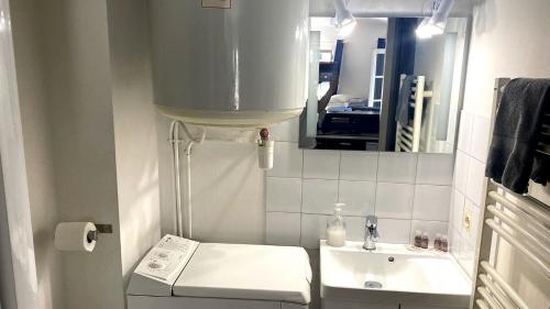Le Cocon d'Avignon - T2 Duplex 40m2 - Centre historique Intra muros- WIFI CLIMATISATION