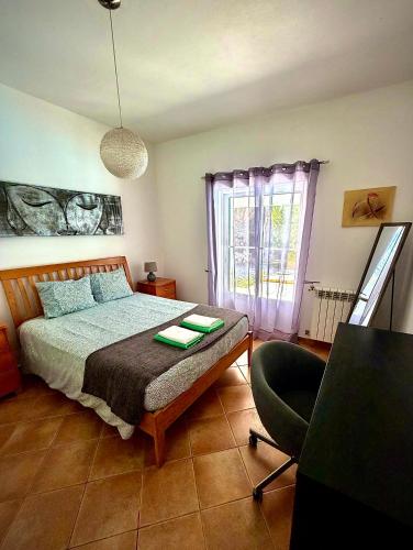 Holiday villa with pool near the ocean, fast internet, Aljezur