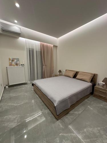 Luxury Haven Fully Renovated Designer Apartment