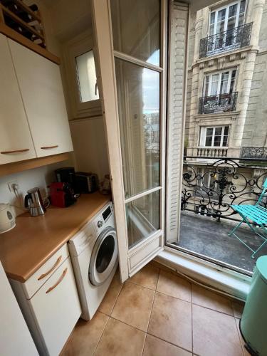 Magnifique appartement en face du métro Lamarck - Montmartre