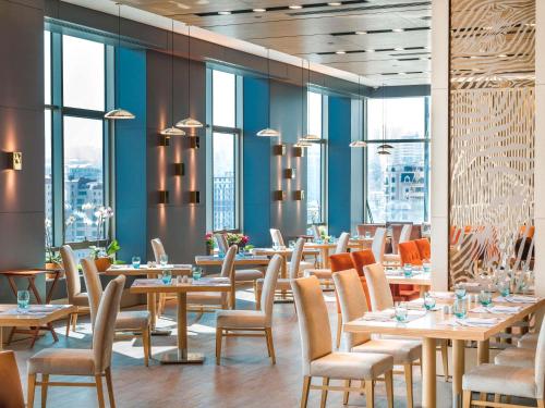 Movenpick Winter Park Baku — Restaurant/places to eat