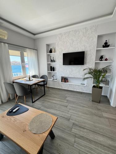 Welcome Home Syros Port Apartment
