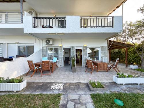 Secret Paradise Beach Front 1