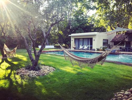 Oasis De Verdure Avec Piscine À Montpellier