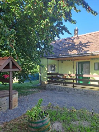 Türje Tourist Apartman
