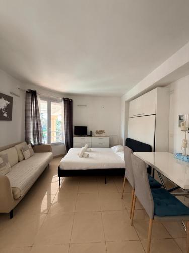 Perfect Studio Nice Beach Airport photo 4