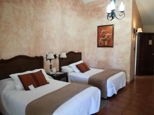 Gallery image of Hotel Las Farolas in Antigua Guatemala