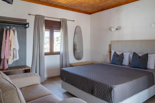 Central Guest House Skiathos