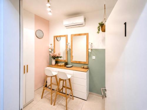 Luna Serene - Gym Rooms