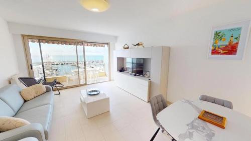 21GP - Magnifique et vaste 2P climatisé face mer avec 2 terrasses et garage