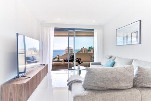 Luxury 3-bdr apartment Benidorm Beach Residence