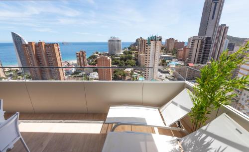 Luxury 3-bdr apartment Benidorm Beach Residence