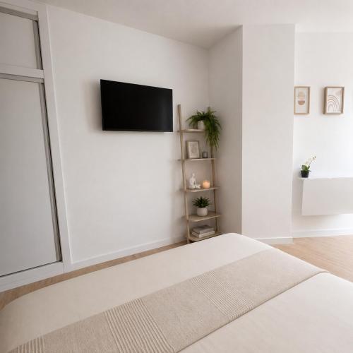 Torremolinos Chic Studio- Pool & Beach