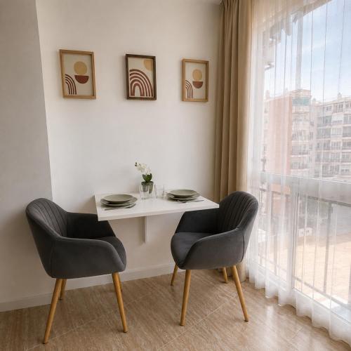 Torremolinos Chic Studio- Pool & Beach