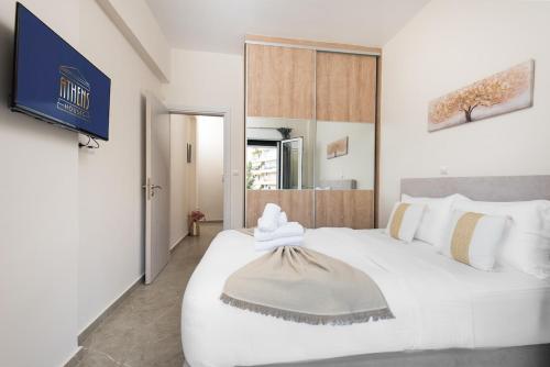 Comfortable Stay Near Neo Faliro Train & Port