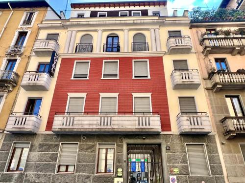Big Central Goldoni