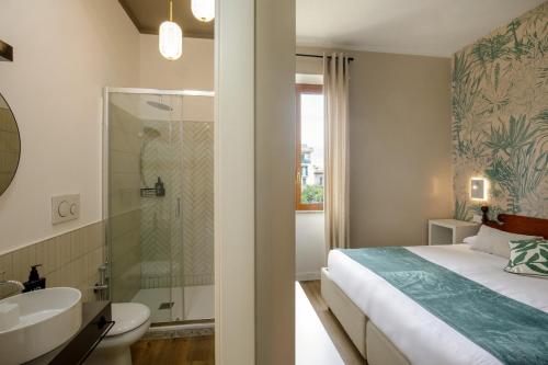 Urban Garden Apartment