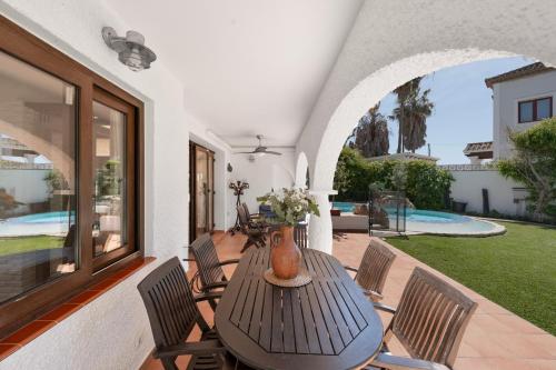 Villa by the beach 5 bedrooms photo 24
