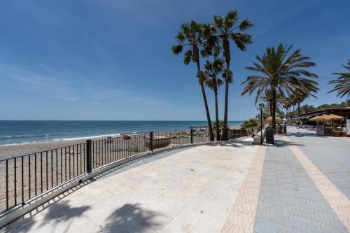 Villa by the beach 5 bedrooms photo 39