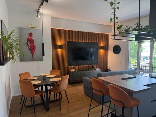 Florence Elegant Suite photo 6