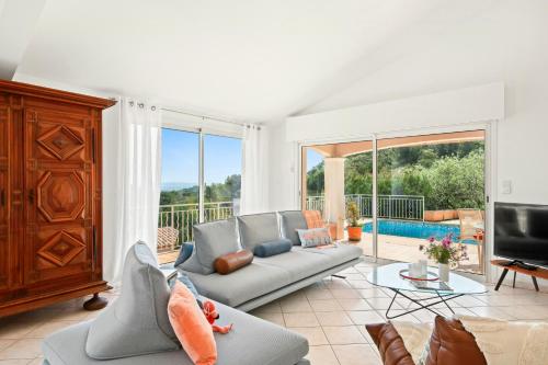 Sea View Villa Between Hyères And Saint-Tropez