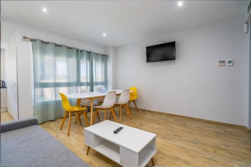 WELCS APARTAMENTO 413 EMP en el puerto
