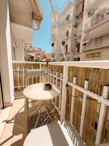 Little Loutra Seaside Apartment Loutraki