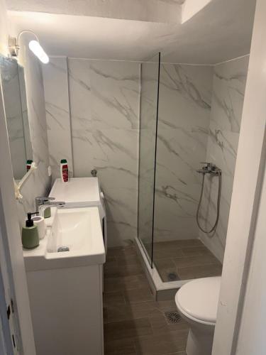 greek stylish apartmnet 2BR