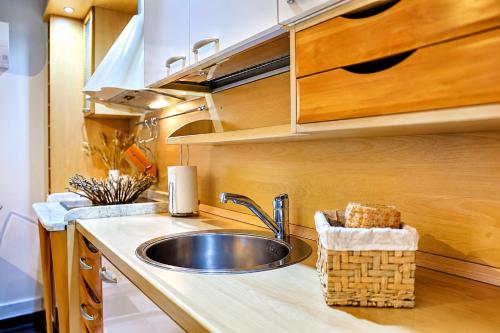 Meteora Breeze Apartment