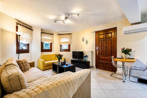 Meteora Breeze Apartment