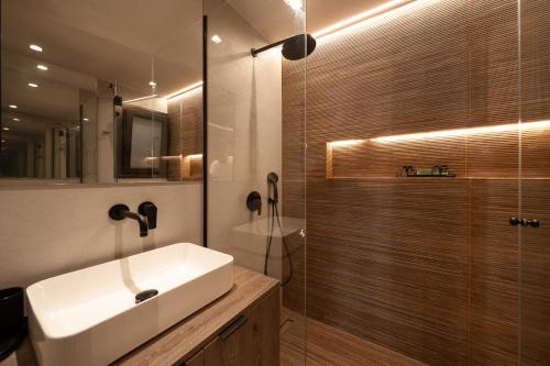 GF Modern 2BR - Kaisariani-Pangrati by TwentyTwo