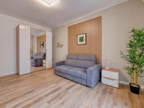 Xenia Milano - 3 room apt in Via Lepontina 9