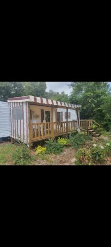 Gallery image of Camping Vert et Ocean in Trégunc